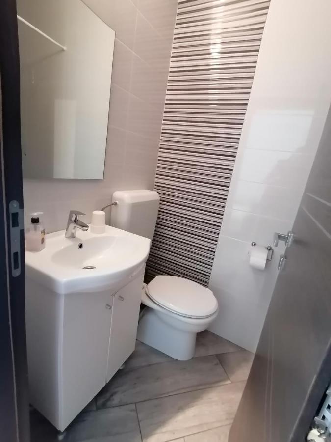 Villanova Apartments Пореч Экстерьер фото